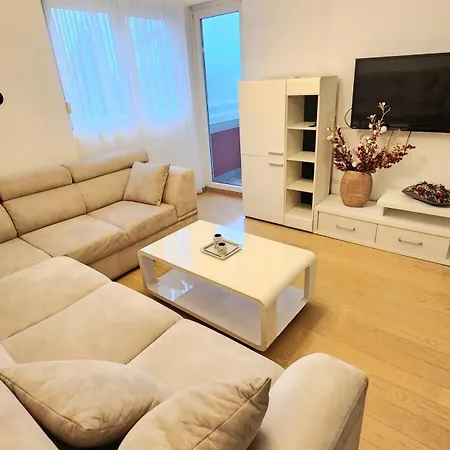 Light Apartment Podgorica